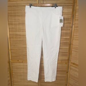 Alfred Dunner white pants Allure slacks slimming stretch woman’s size 16 NWT